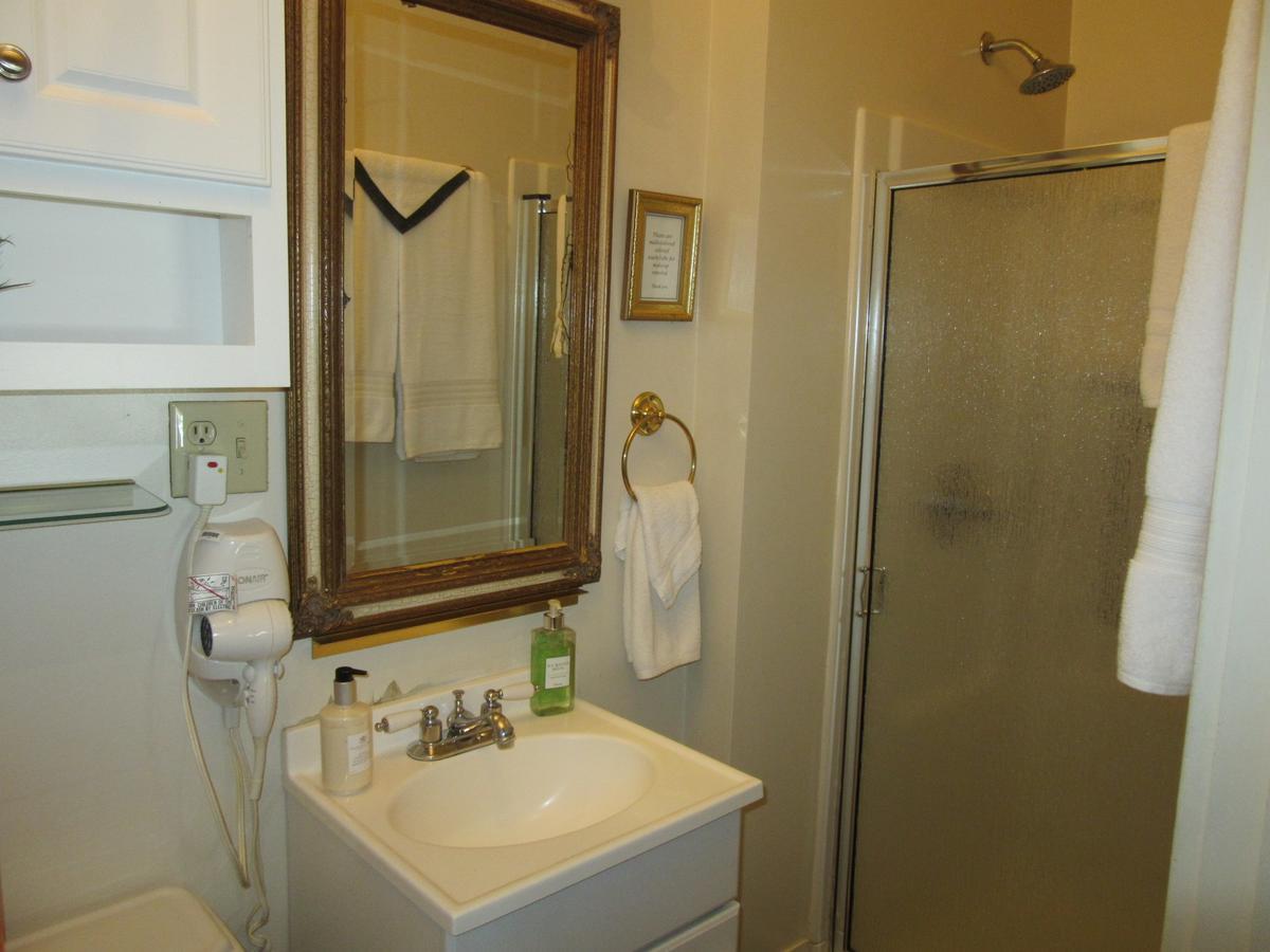 The Carriage House Bed & Breakfast Jefferson Bagian luar foto