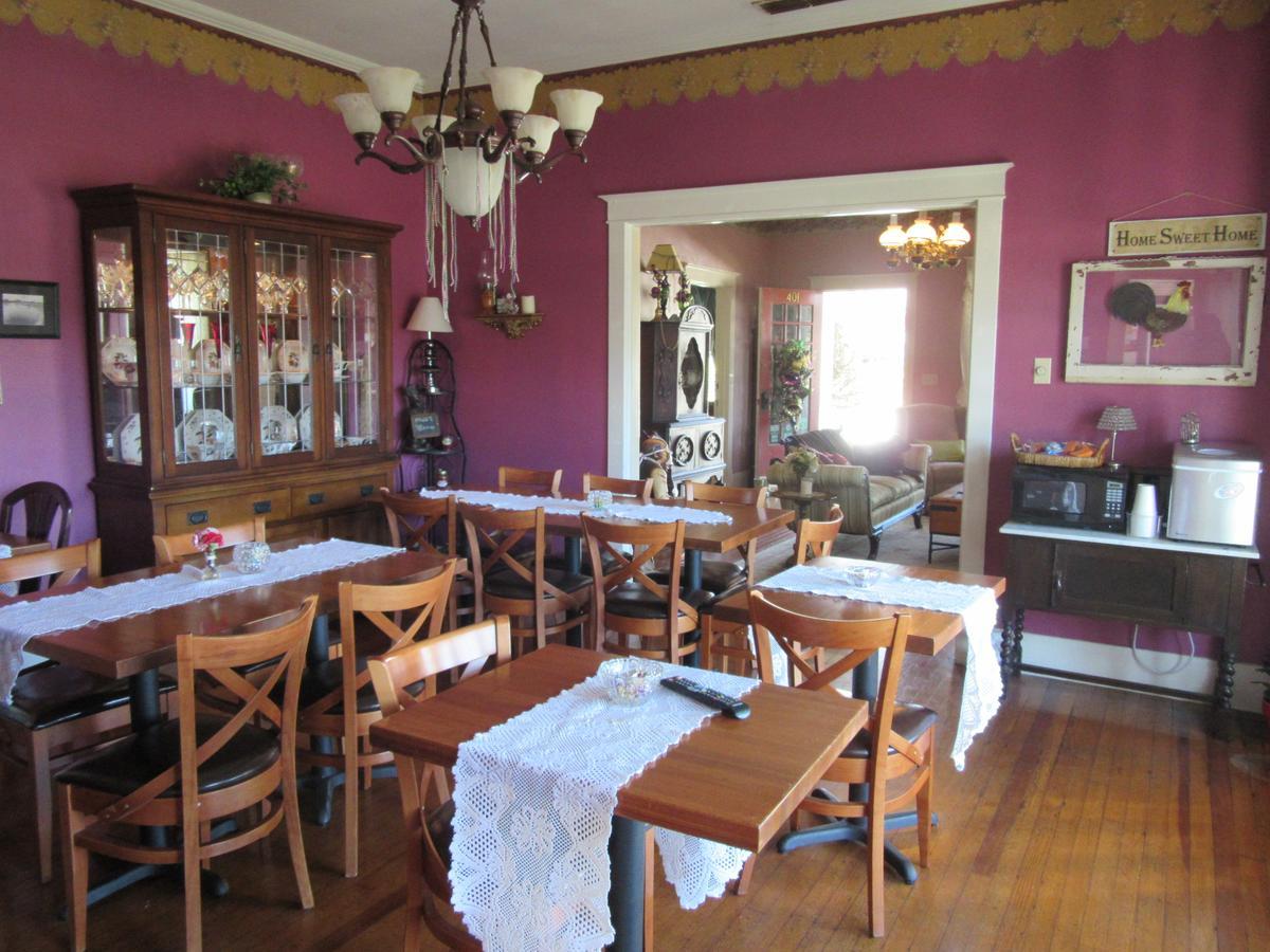 The Carriage House Bed & Breakfast Jefferson Bagian luar foto